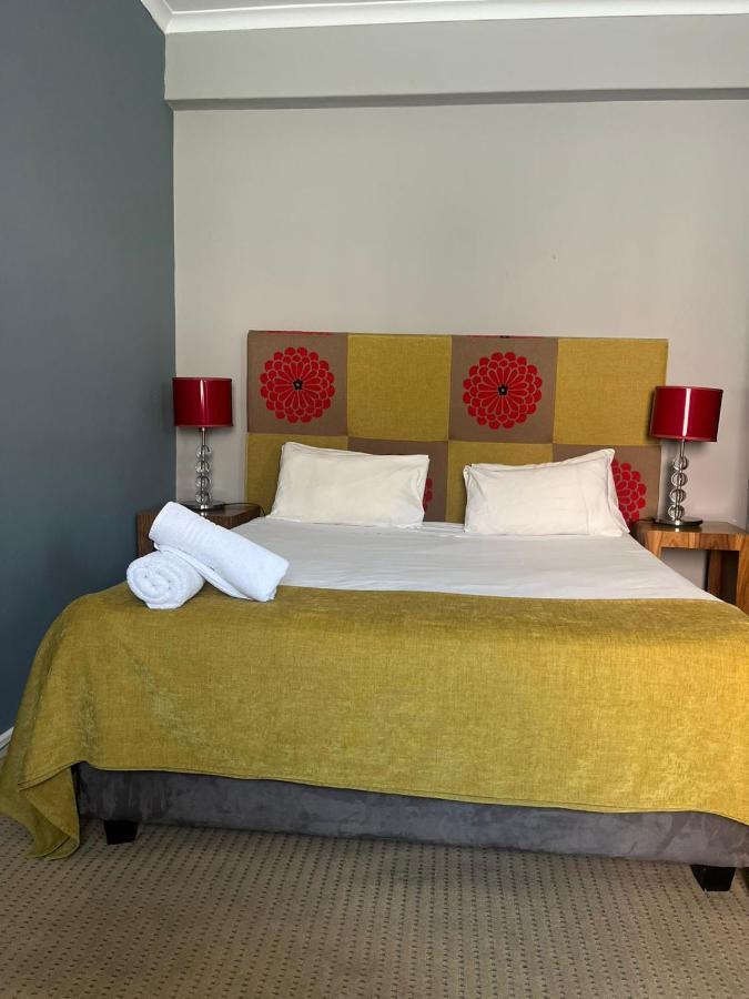 Hostel Auberge Gardens *